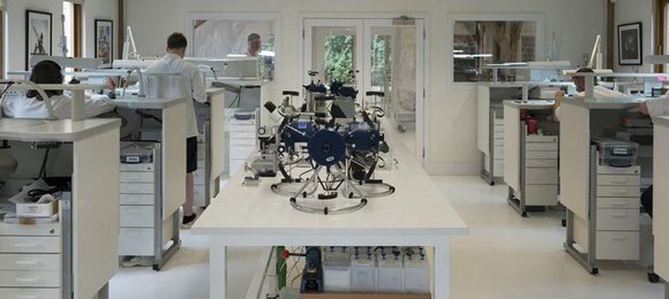 Bremont HQ