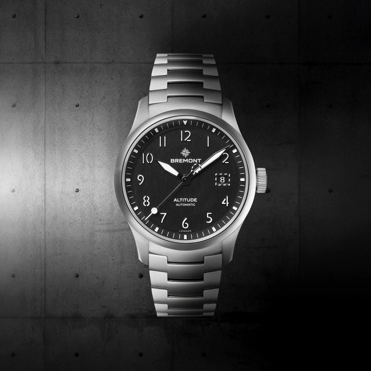 Bremont Watch Company Watches | Mens | Altitude Altitude 39 Date [Black, Bracelet]