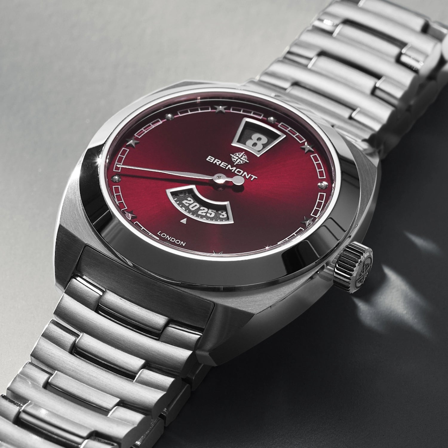 Terra Nova 35mm Jumping Hour Burgundy Bracelet