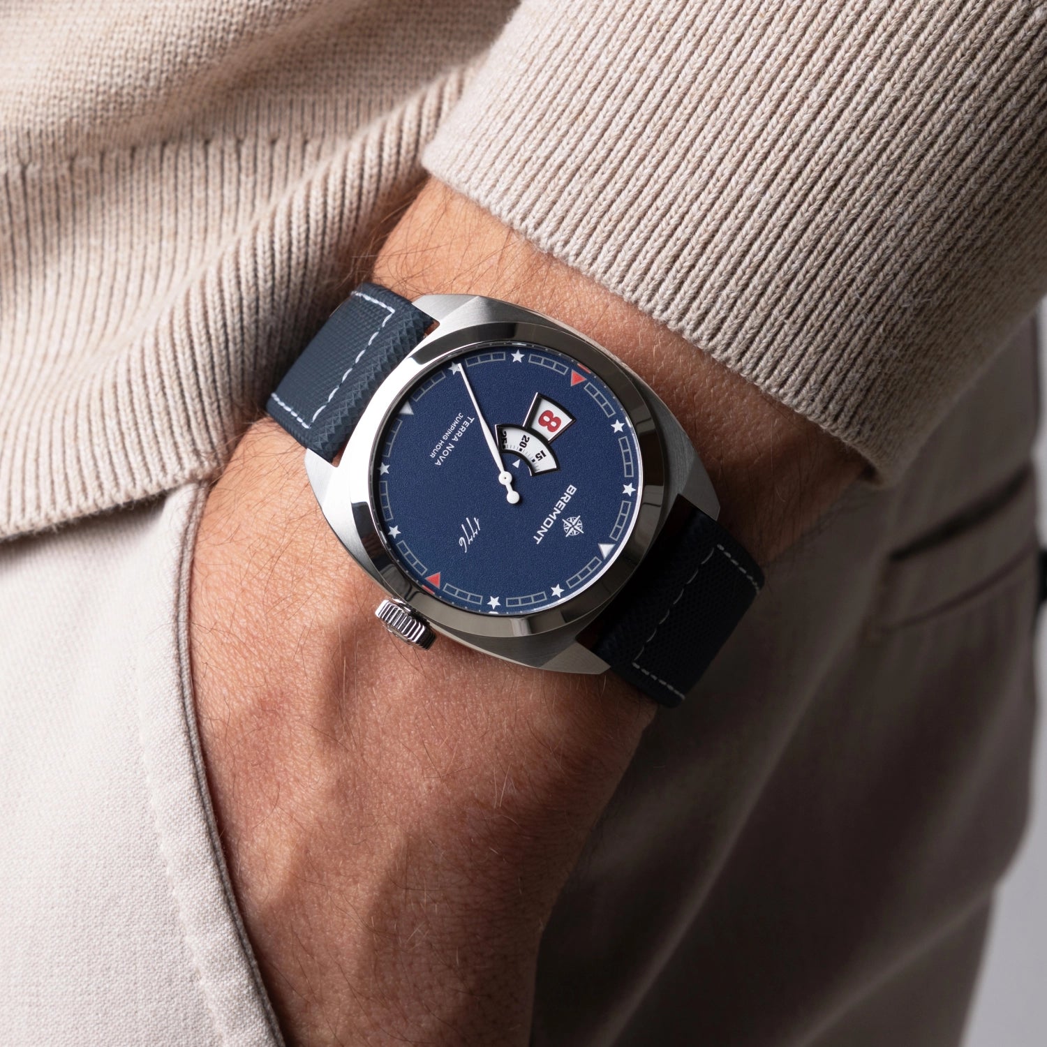 Terra Nova 40.5mm Jumping Hour 1776 Leather Strap | Limited Terra Nova 40.5mm Jumping Hour 1776 Leather Strap | Limited