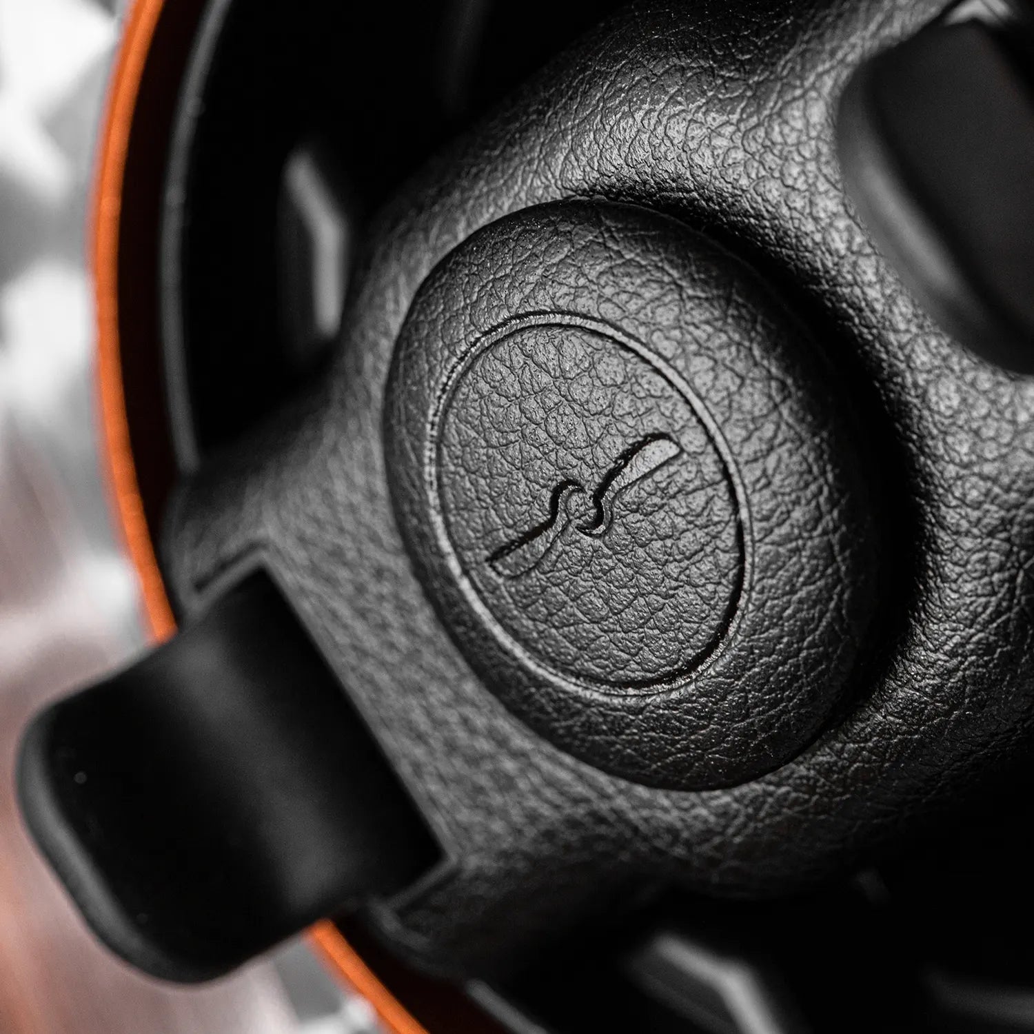 Removing watch winder online