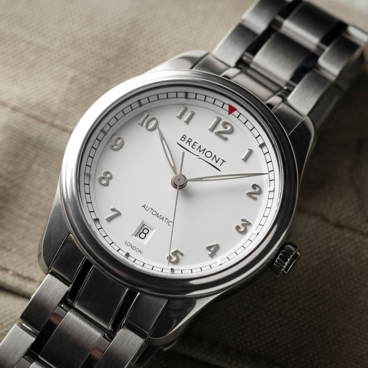 Bremont airco mach 2 outlet